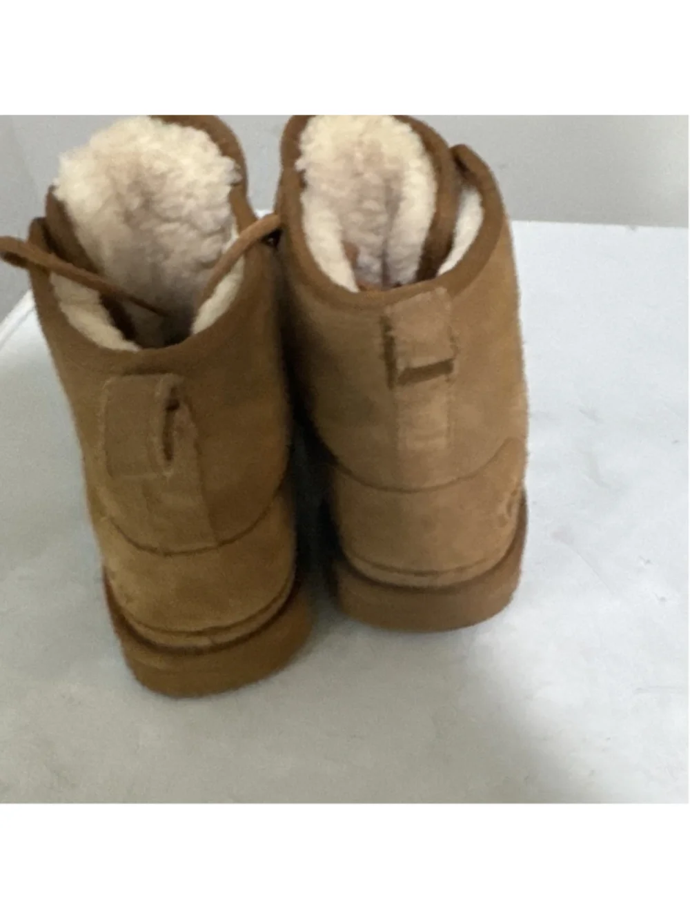 UGG HARKLEY 1017326k CHESTNUT Size 5 Boots Lace Up Kids
